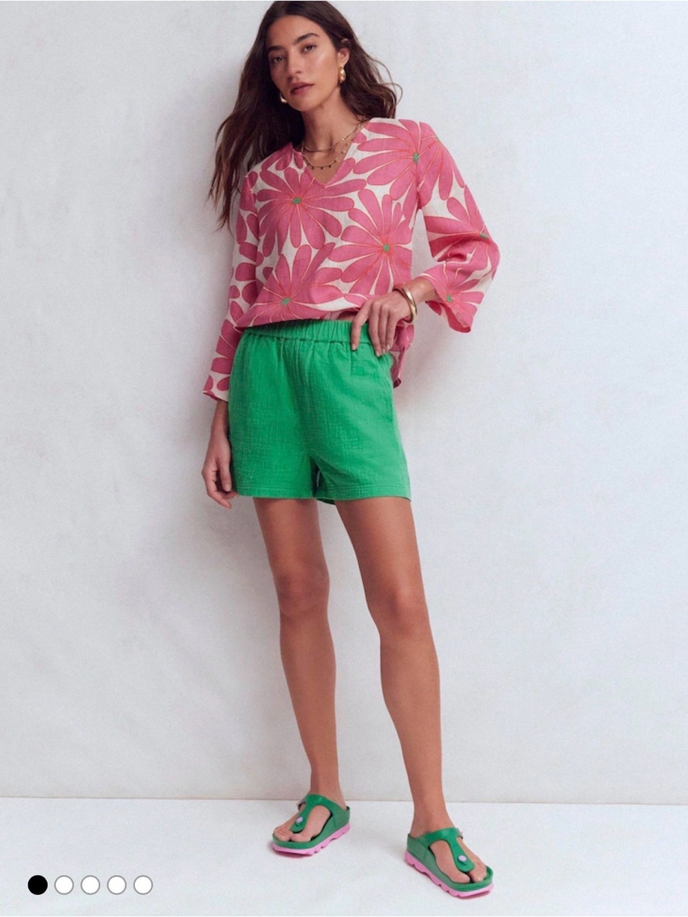 Boden Pull On Double Cloth Shorts
Shamrock Green Size US-10 UK-14 NWT